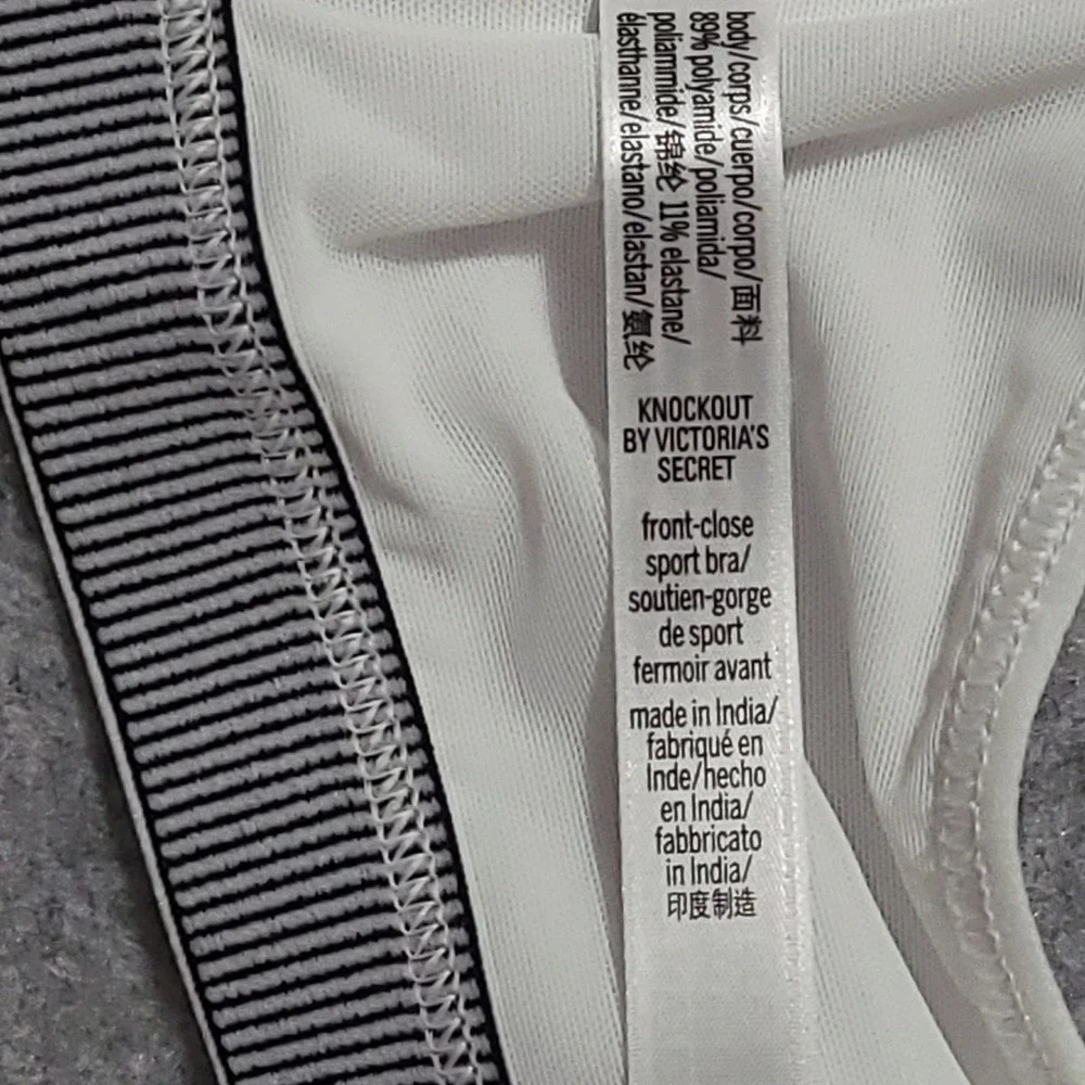 Victoria's Secret Sport Bra Womens 36D White Knockout Front-Close High Impact